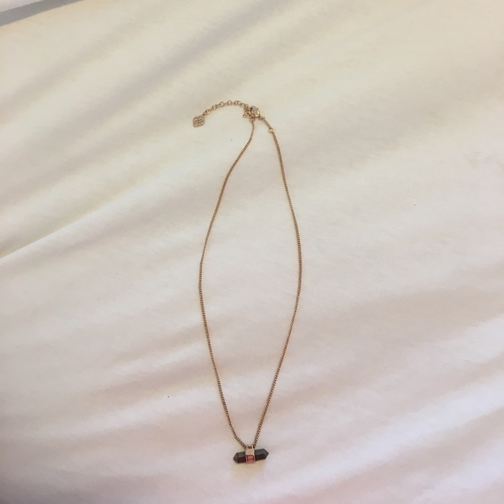 Kendra Scott pendant necklace